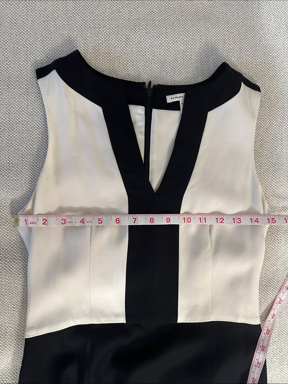 Banana Republic Black and White Mini Dress - Picture 6 of 11